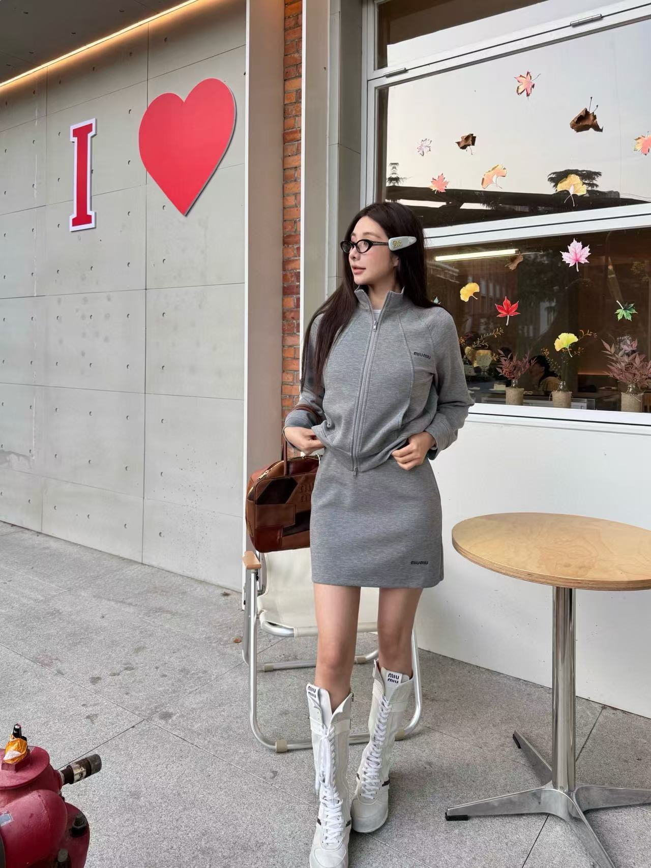 M1UM1U 高品質ジッパージャケット+スカート ツーピースセット【50％割引+送料無料】