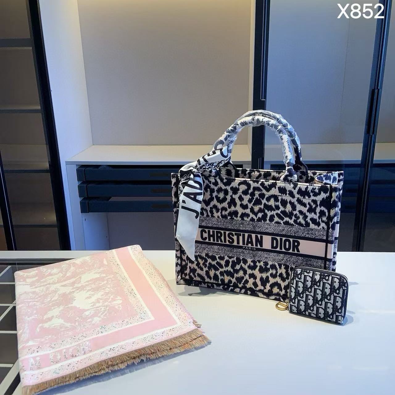 DI0Rコンビネーション3点セット【 50％割引+送料無料】X862