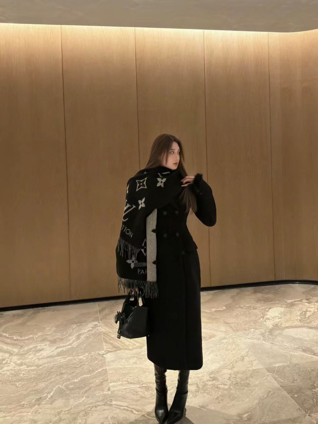 LV 秋冬 プリント タッセル カシミアスカーフ【50％割引+送料無料】