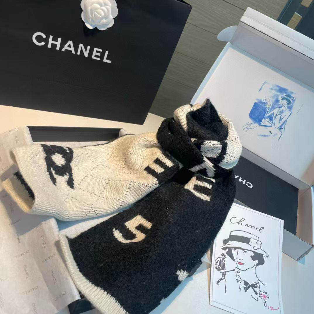 CHANE1 ダブルCレター カシミアスカーフ【50％割引+送料無料】