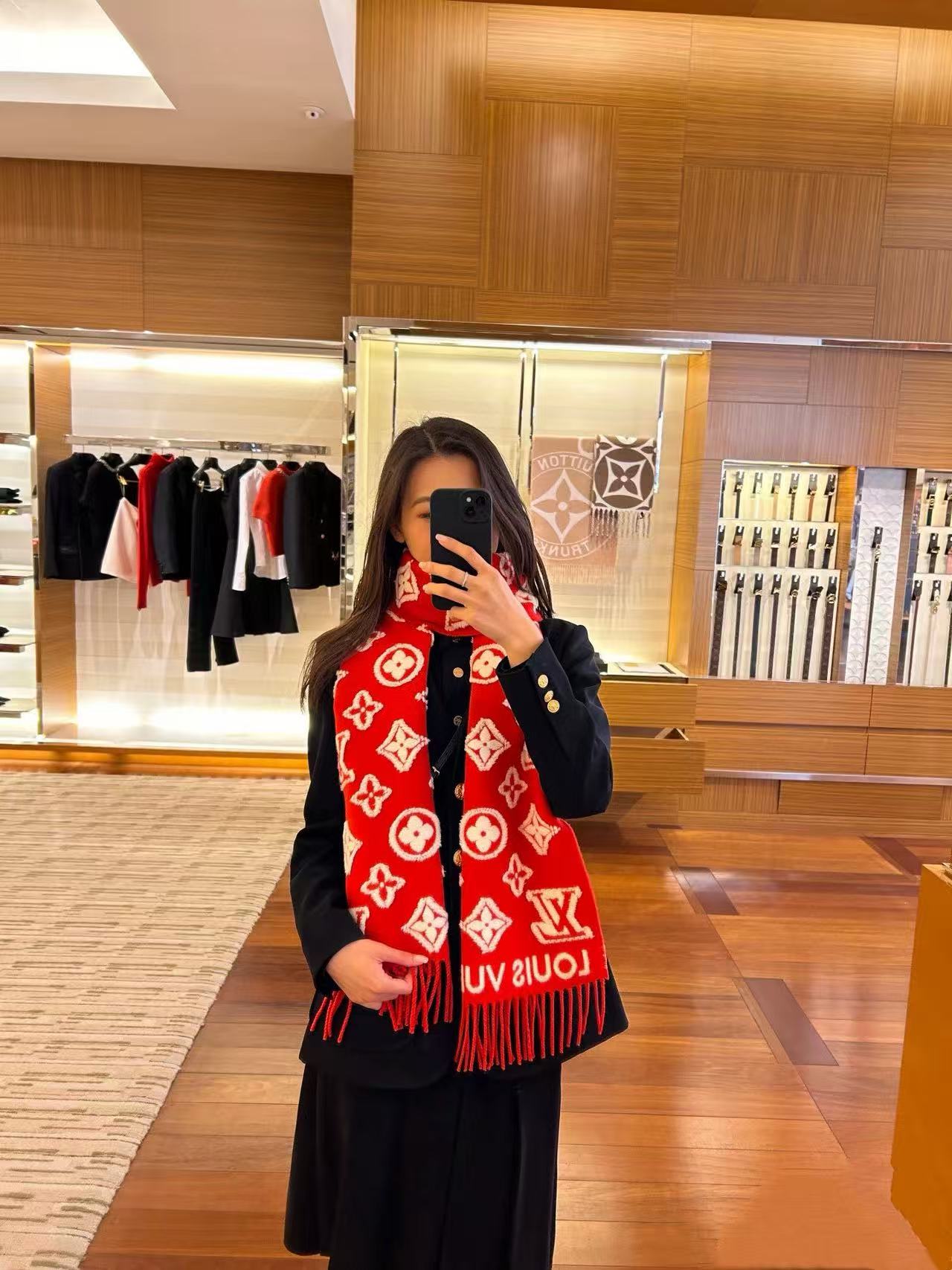 LVプリント カシミア タッセル スカーフ【50％割引+送料無料】