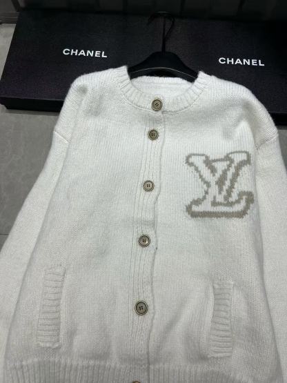 LVウールロゴウールカーディガン【50％割引+送料無料】