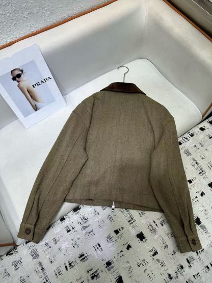 PR4DA 高品質トライアングルロゴショートジャケット【50％割引+送料無料】