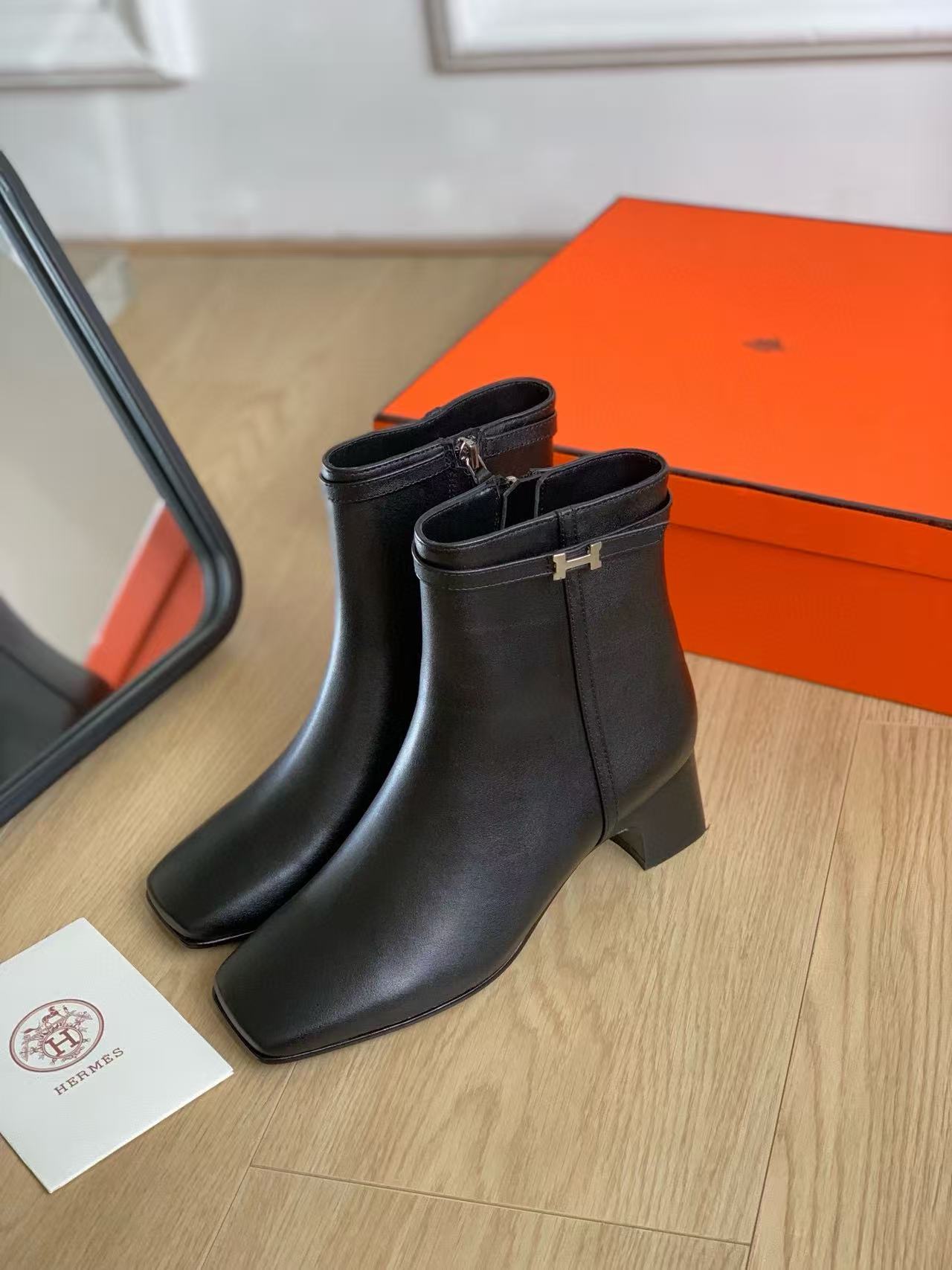 HERME5高品質の牛革アンクルブーツ【50％割引+送料無料】