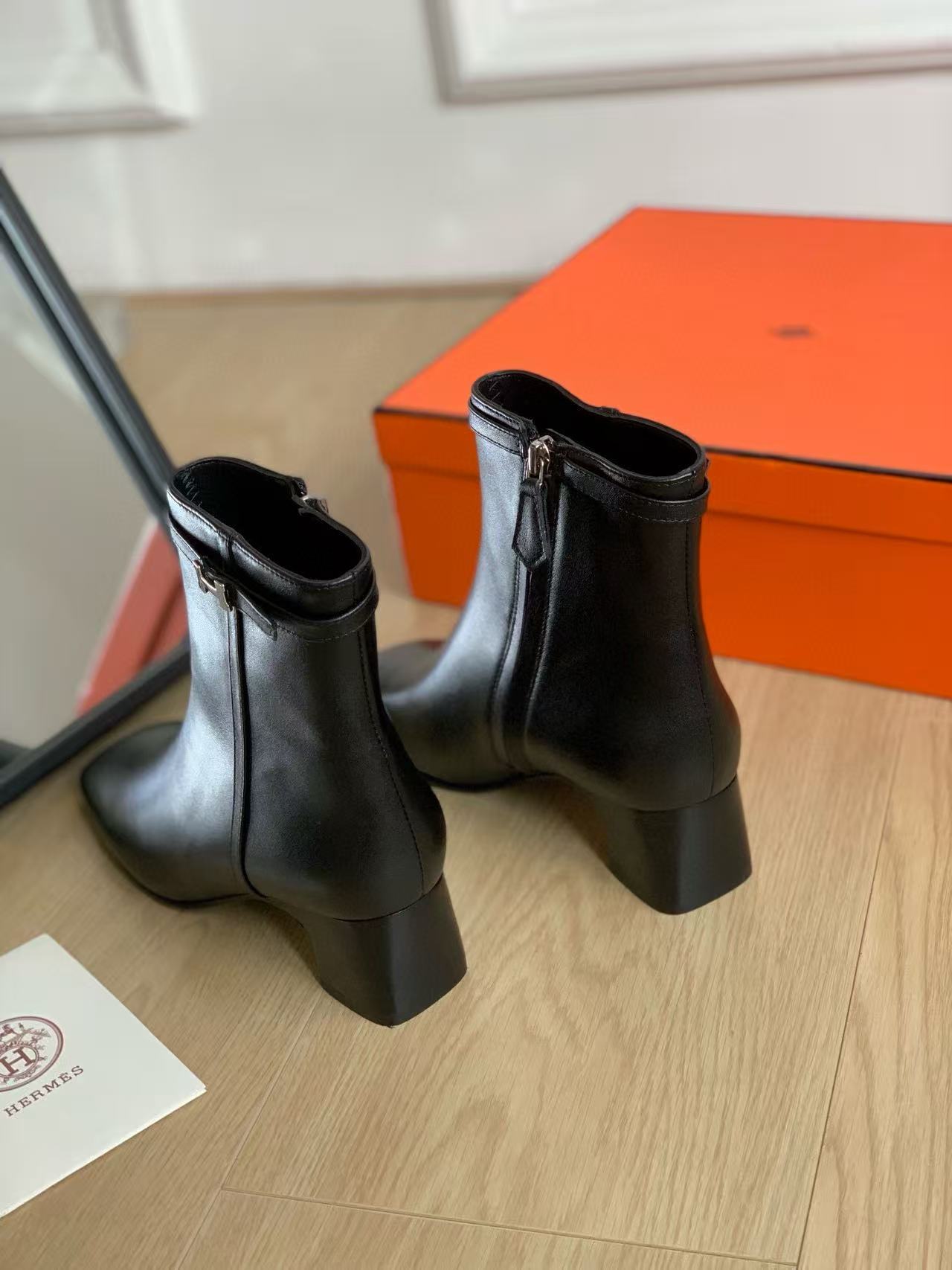 HERME5高品質の牛革アンクルブーツ【50％割引+送料無料】