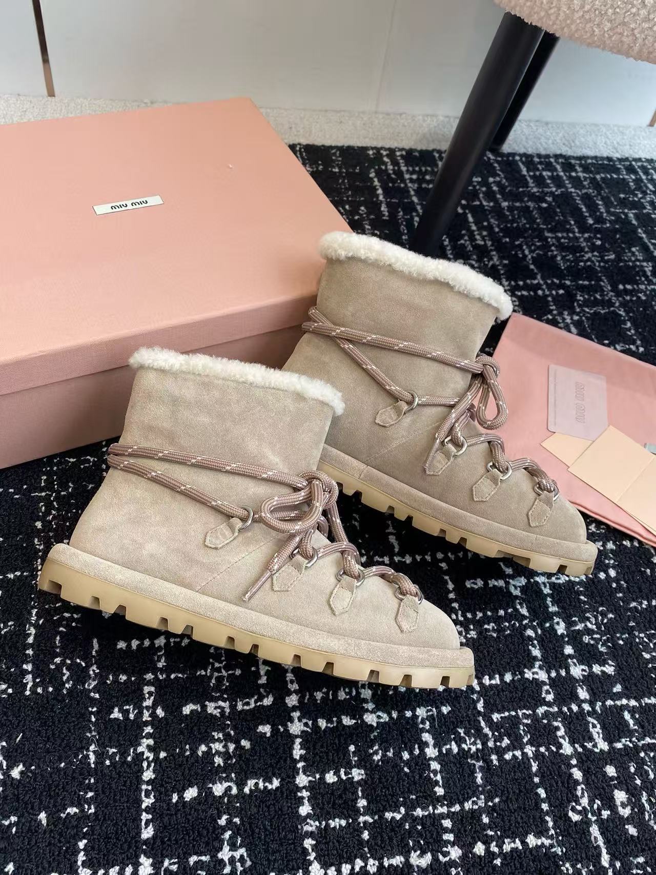 M1UM1U 高品質ウールスノーブーツ【50％割引+送料無料】