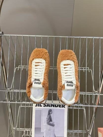 M1UM1U 高品質 秋冬 ファーフラットシューズ【50％割引+送料無料】