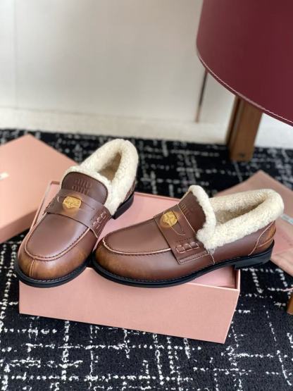 M1UM1U 高品質ウールローファー【50％割引+送料無料】