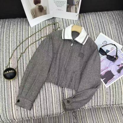 M1UM1U 襟付きショートジャケット + ストレートレッグパンツ【50％割引+送料無料】