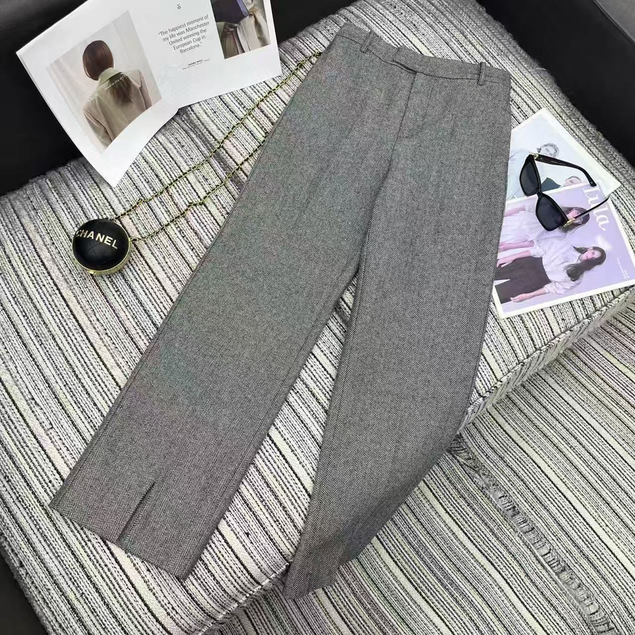 M1UM1U 襟付きショートジャケット + ストレートレッグパンツ【50％割引+送料無料】