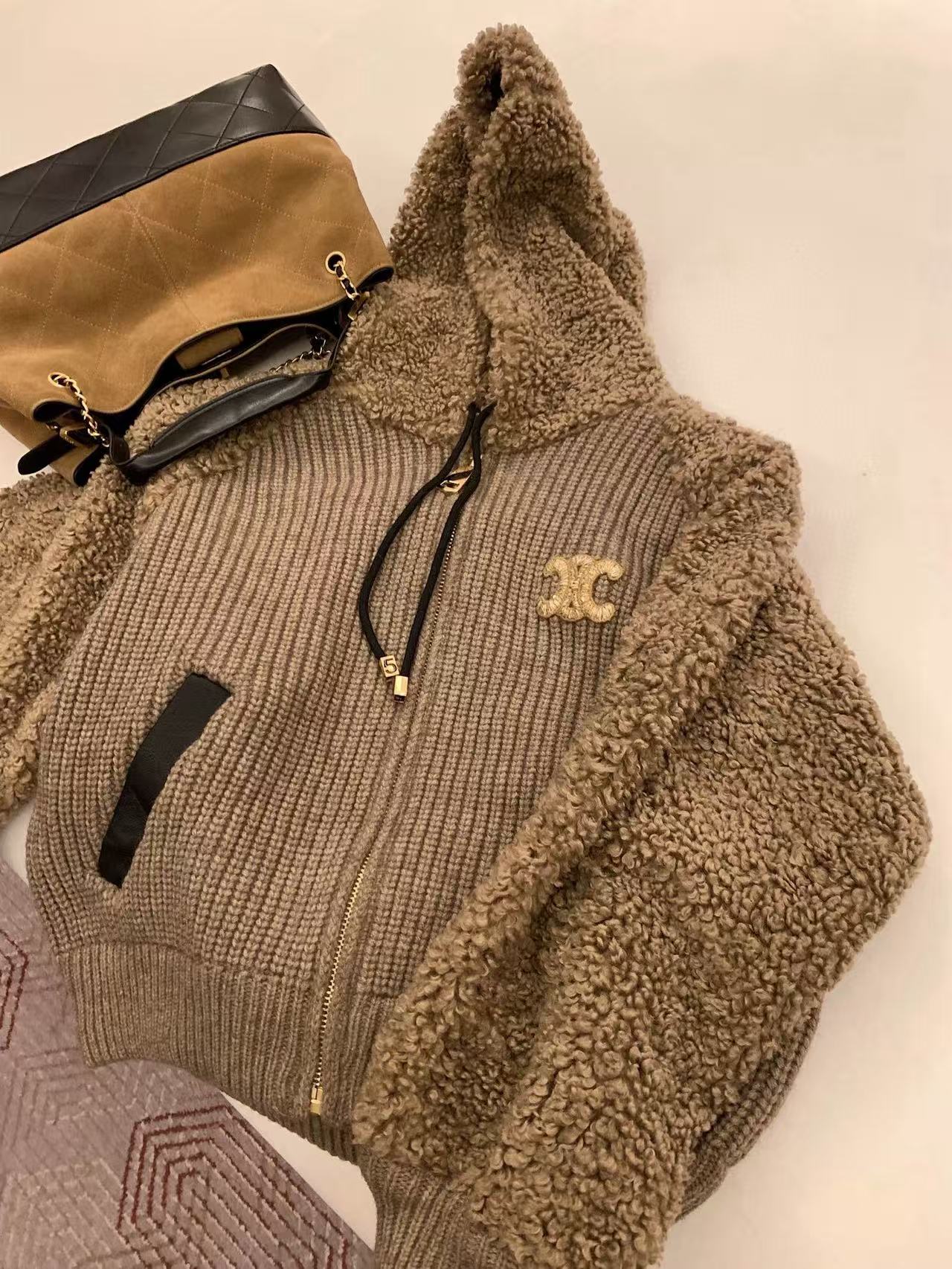 CEL1NE 凱旋門フード付きウールコート【50％割引+送料無料】【50％割引+送料無料】