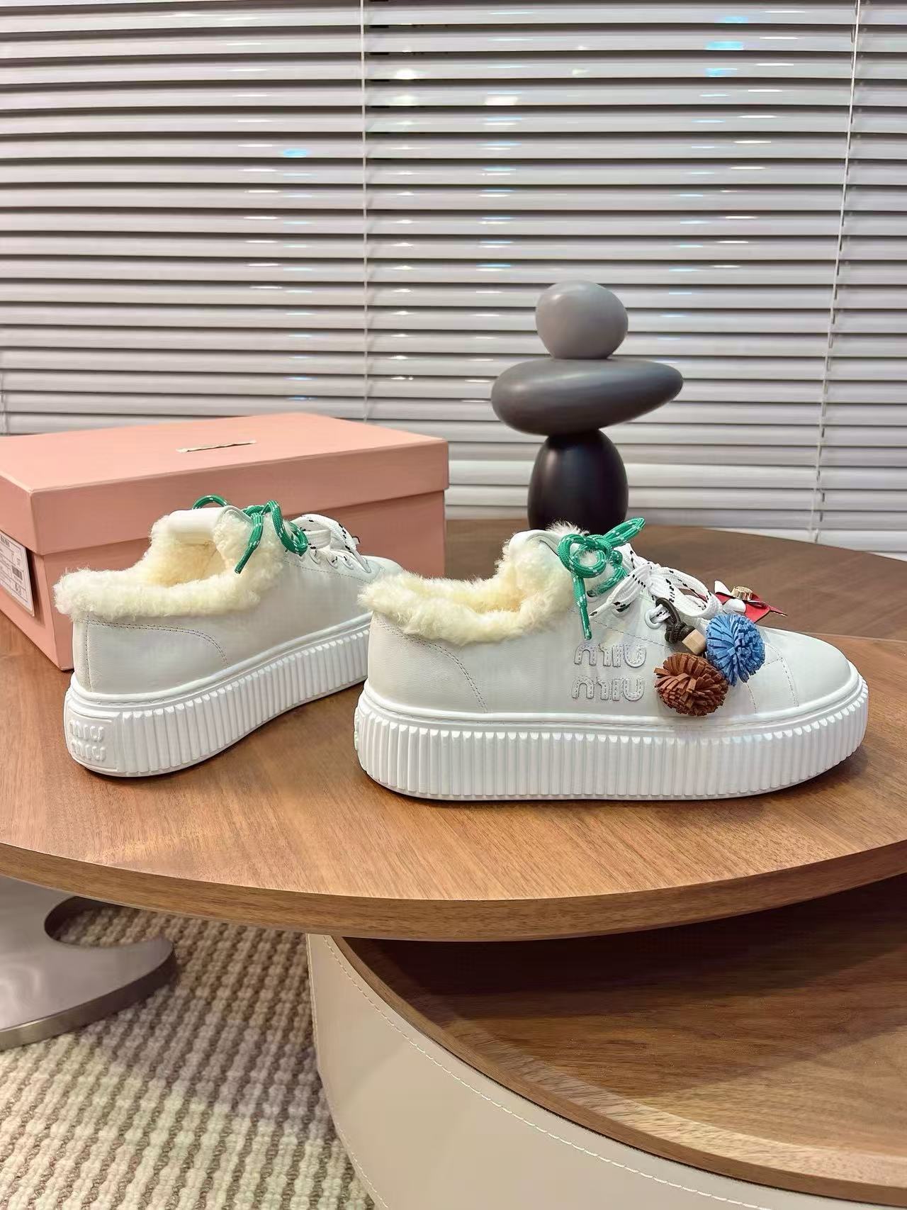 M1UM1U 高品質ウールカジュアルシューズ【50％割引+送料無料】