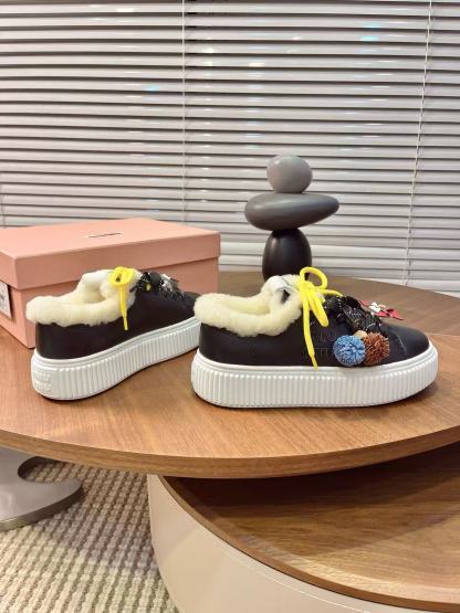 M1UM1U 高品質ウールカジュアルシューズ【50％割引+送料無料】