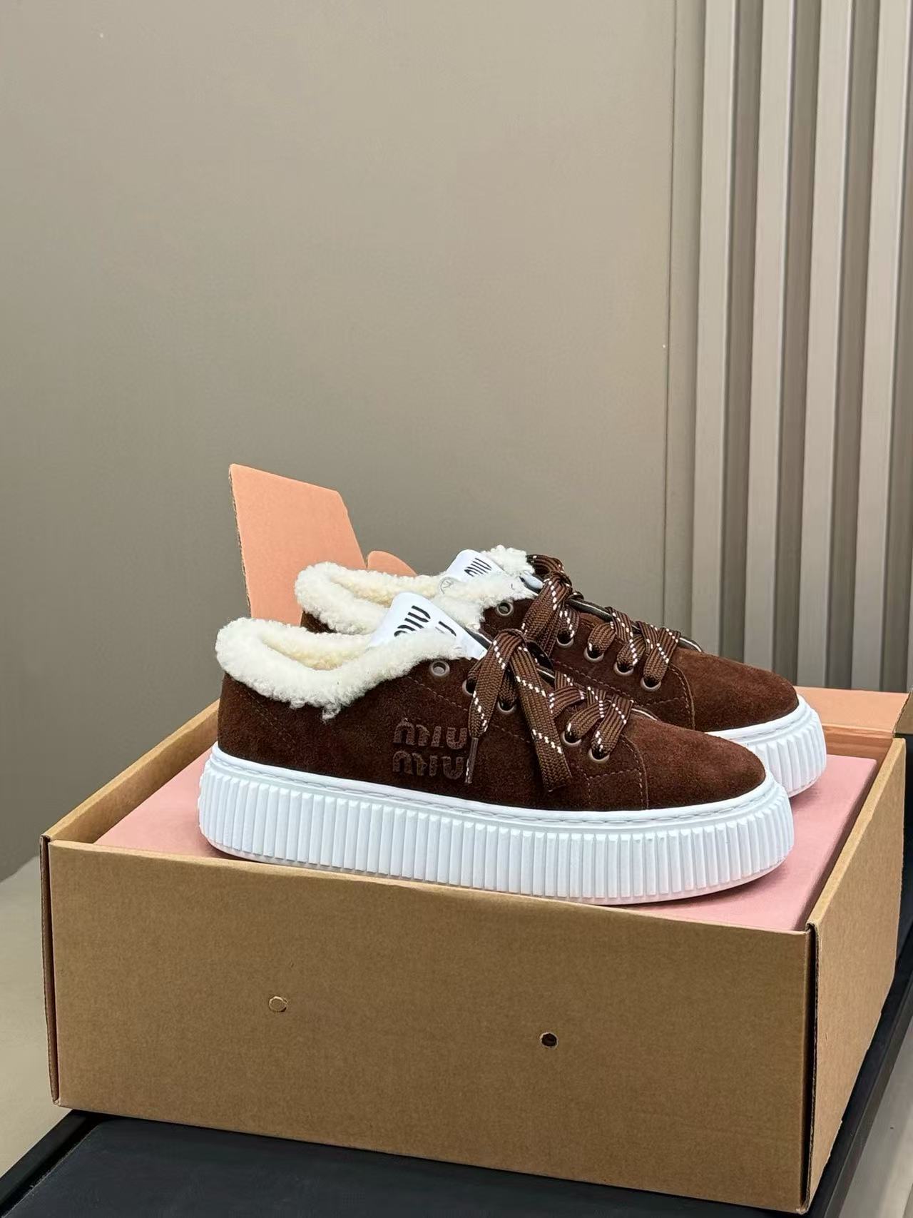 M1UM1U 高品質ウールカジュアルシューズ【50％割引+送料無料】