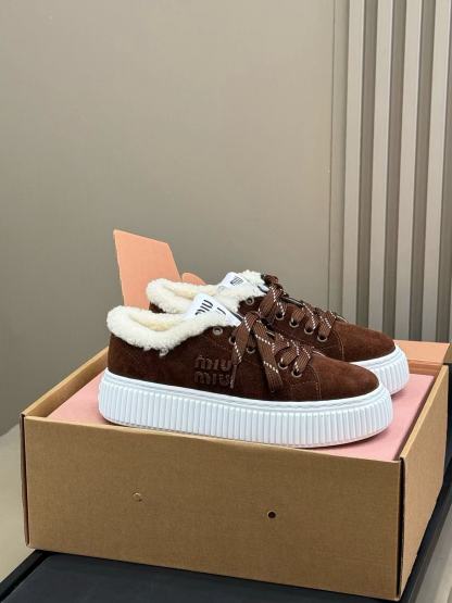 M1UM1U 高品質ウールカジュアルシューズ【50％割引+送料無料】