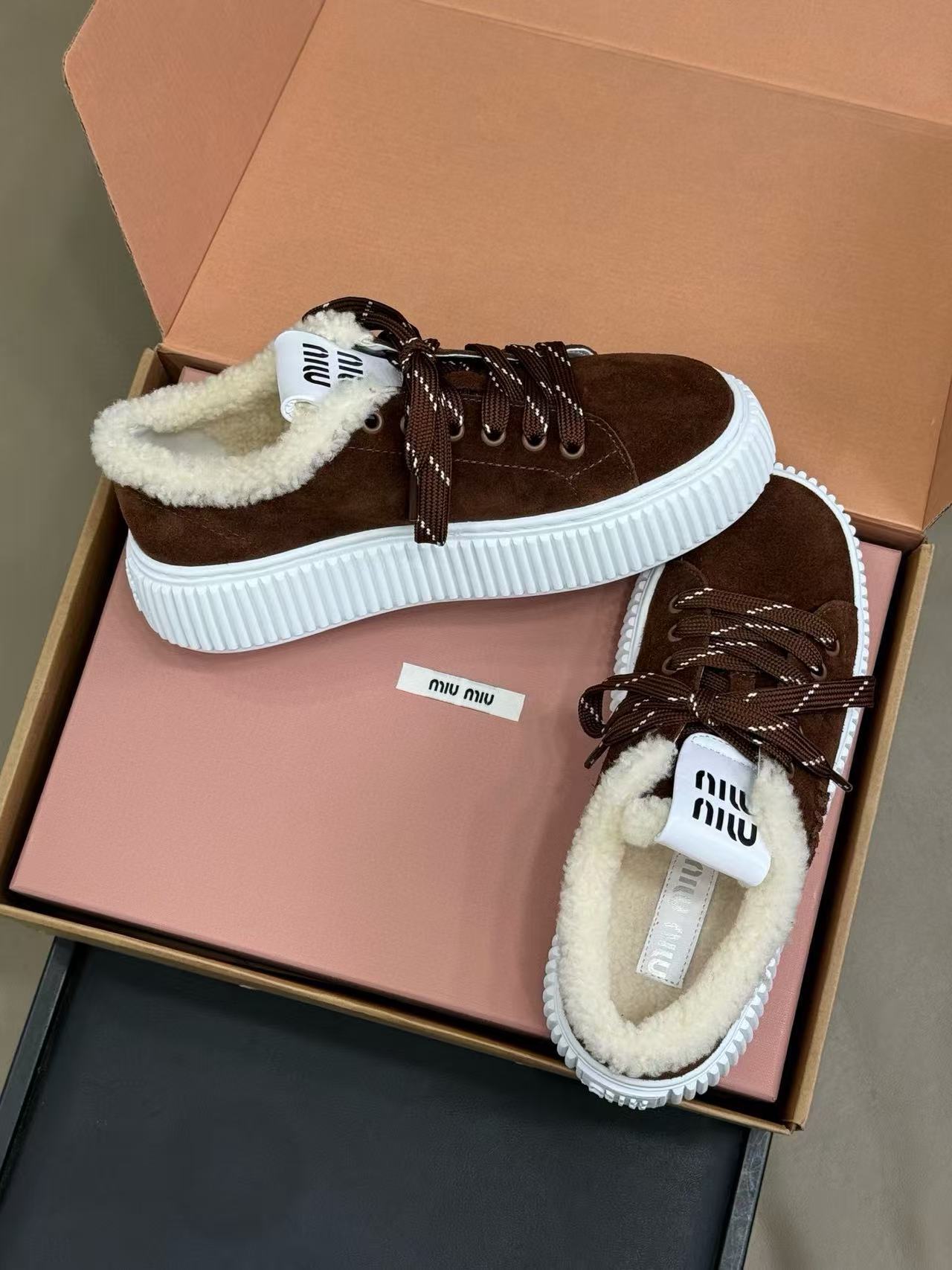 M1UM1U 高品質ウールカジュアルシューズ【50％割引+送料無料】