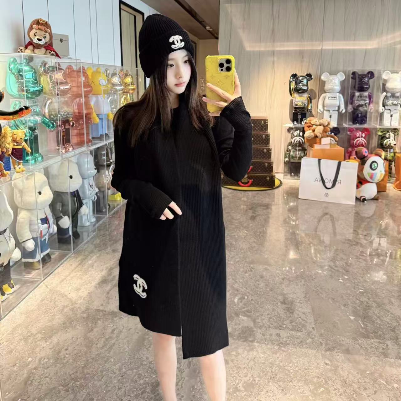 CHANE1 ダブルC カシミアスカーフ【50％割引+送料無料】