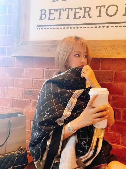 CHANE1 チェック柄カシミアスカーフ【50％割引+送料無料】