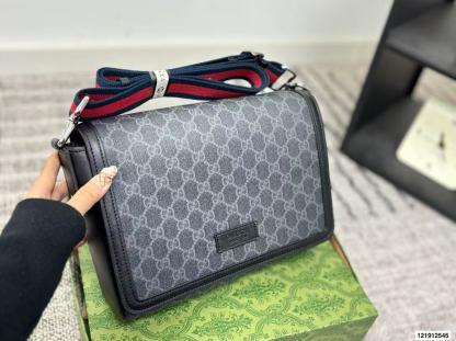 GUCC1 ophidiaクロスボディバッグ【50％割引+送料無料】