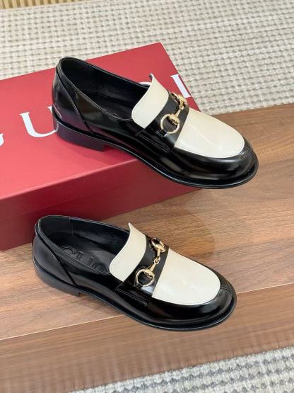 GUCC1 高品質シープスキン厚底フラットシューズ【50％割引+送料無料】