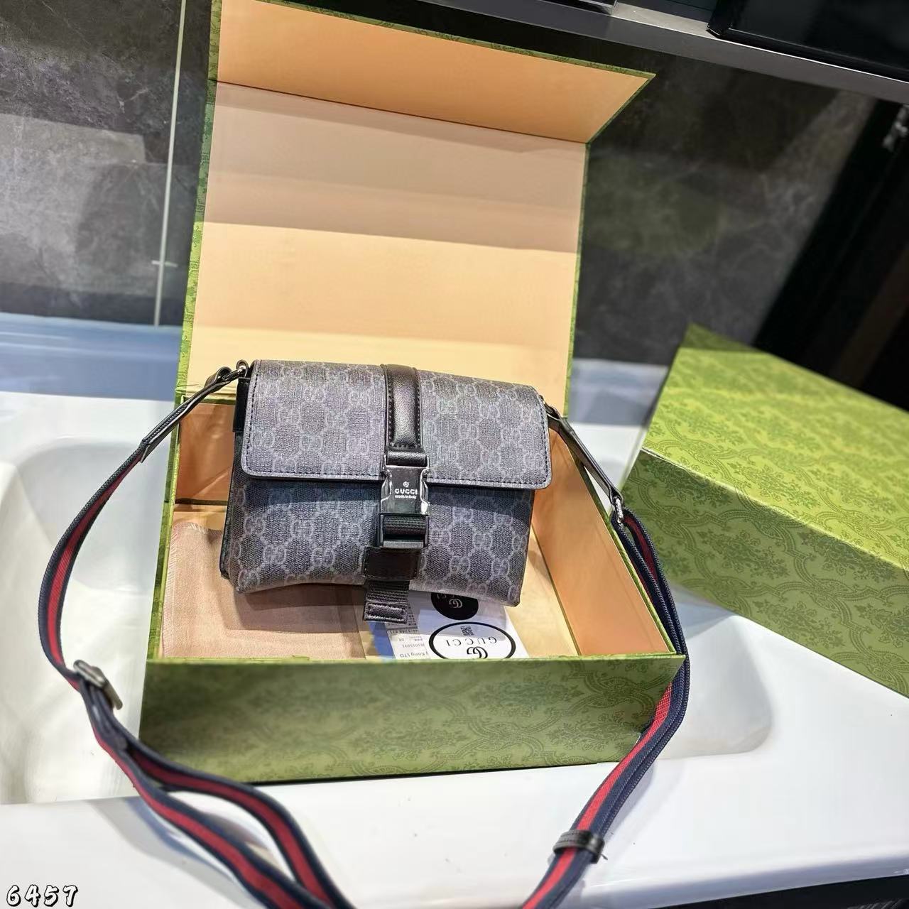 GUCC1 Supremeシングルショルダークロスボディバッグ【50％割引+送料無料】