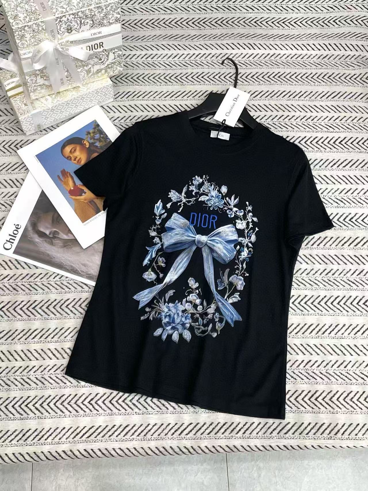 DIOR ボウエンブロイダリーレターTシャツ【50％割引+送料無料】