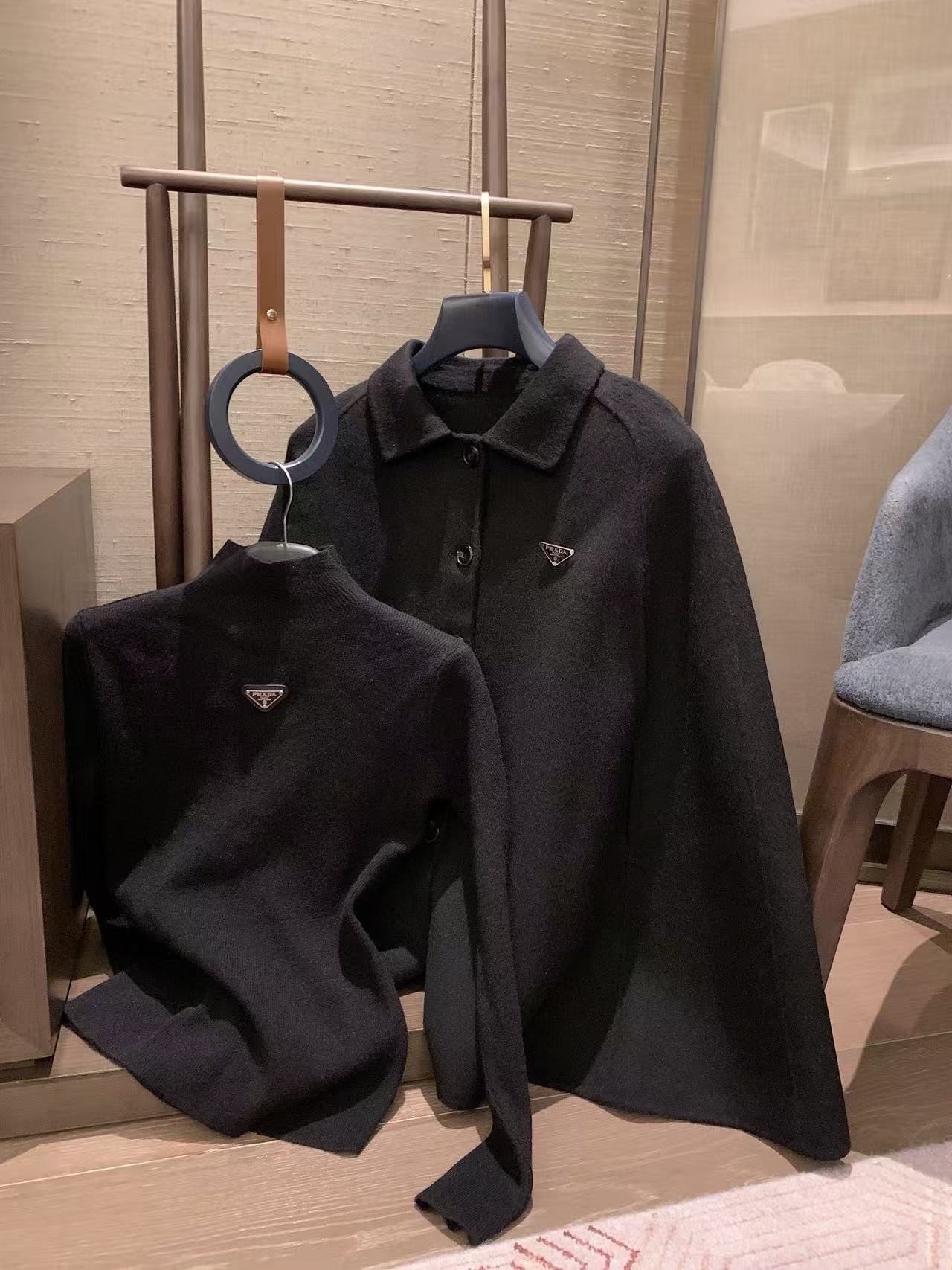 PR4DAウールベースレイヤー+ケープコート【50％割引+送料無料】