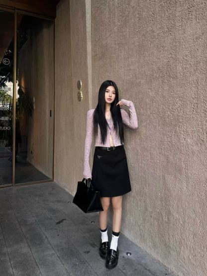 PR4DA ミニマリスト トライアングル ロゴ スカート【50％割引+送料無料】