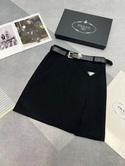 PR4DA ミニマリスト トライアングル ロゴ スカート【50％割引+送料無料】