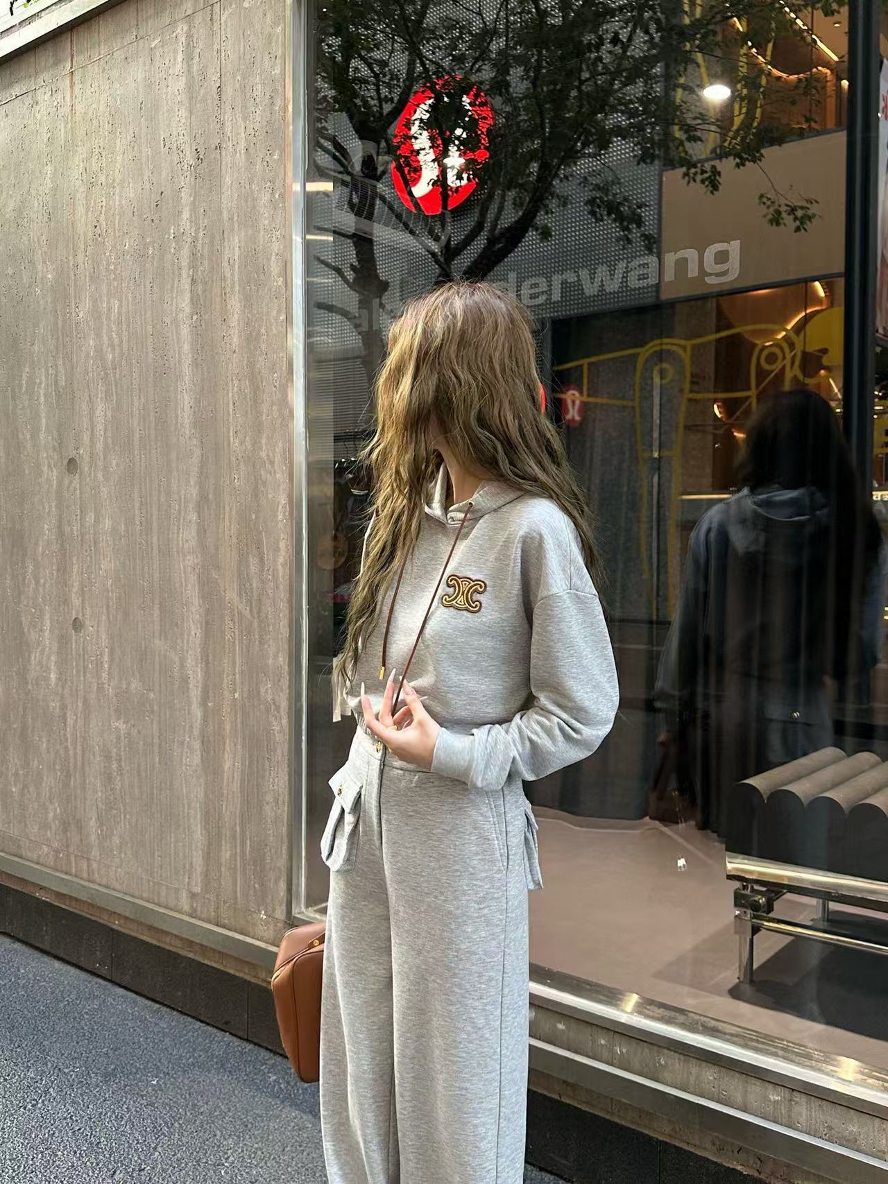 CEL1NE ツーピースセット：フード付きジャケットとパンツ【50％割引+送料無料】