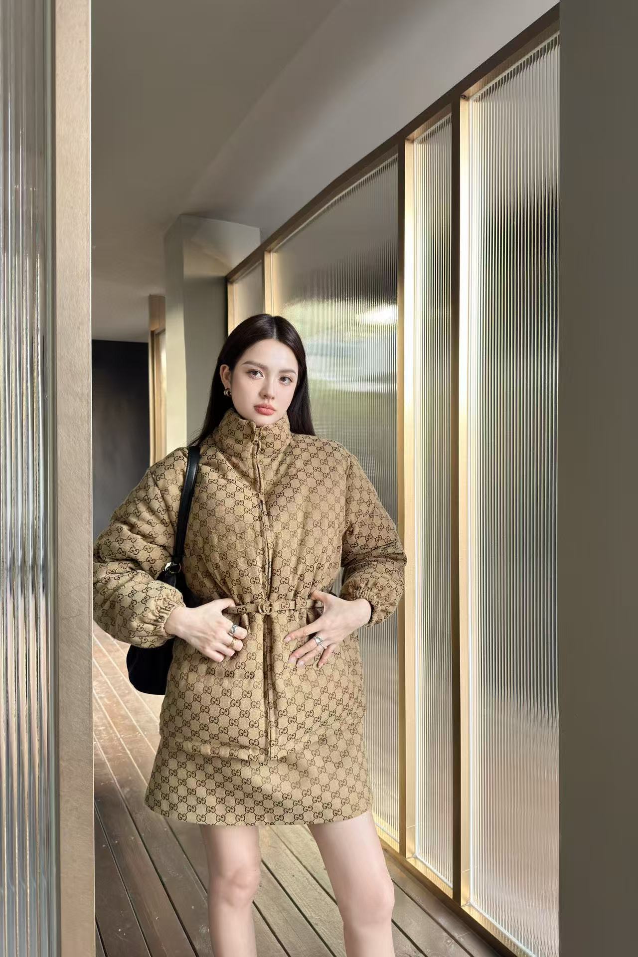 GUCC1 ジャカード ダウンジャケット【50％割引+送料無料】