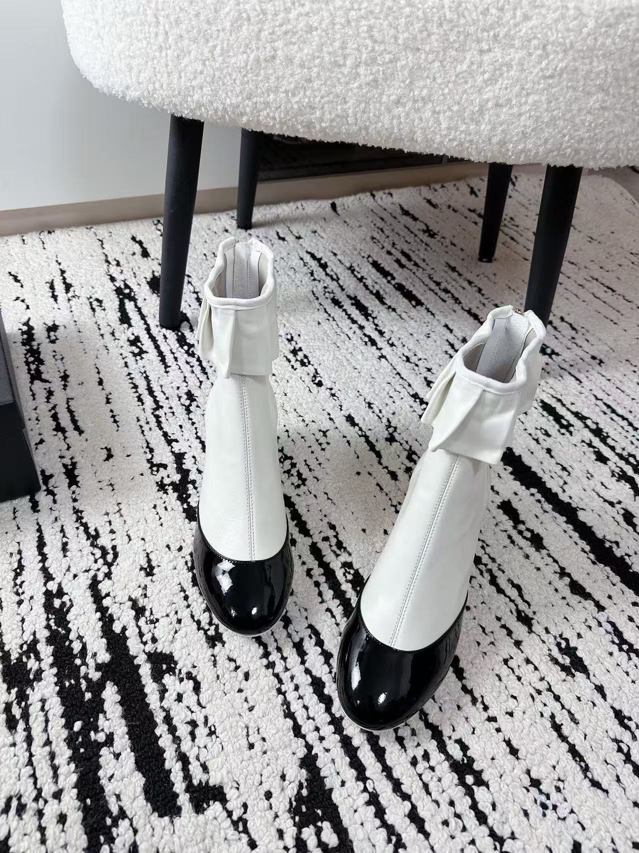 CHANE1 高品質フリルローヒールアンクルブーツ【50％割引+送料無料】