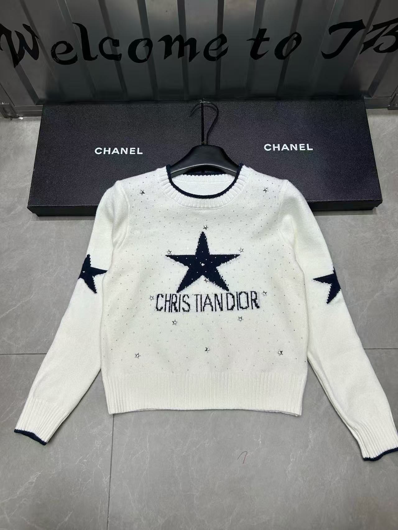 DIOR ファイブポインテッドスターレターセーター【50％割引+送料無料】