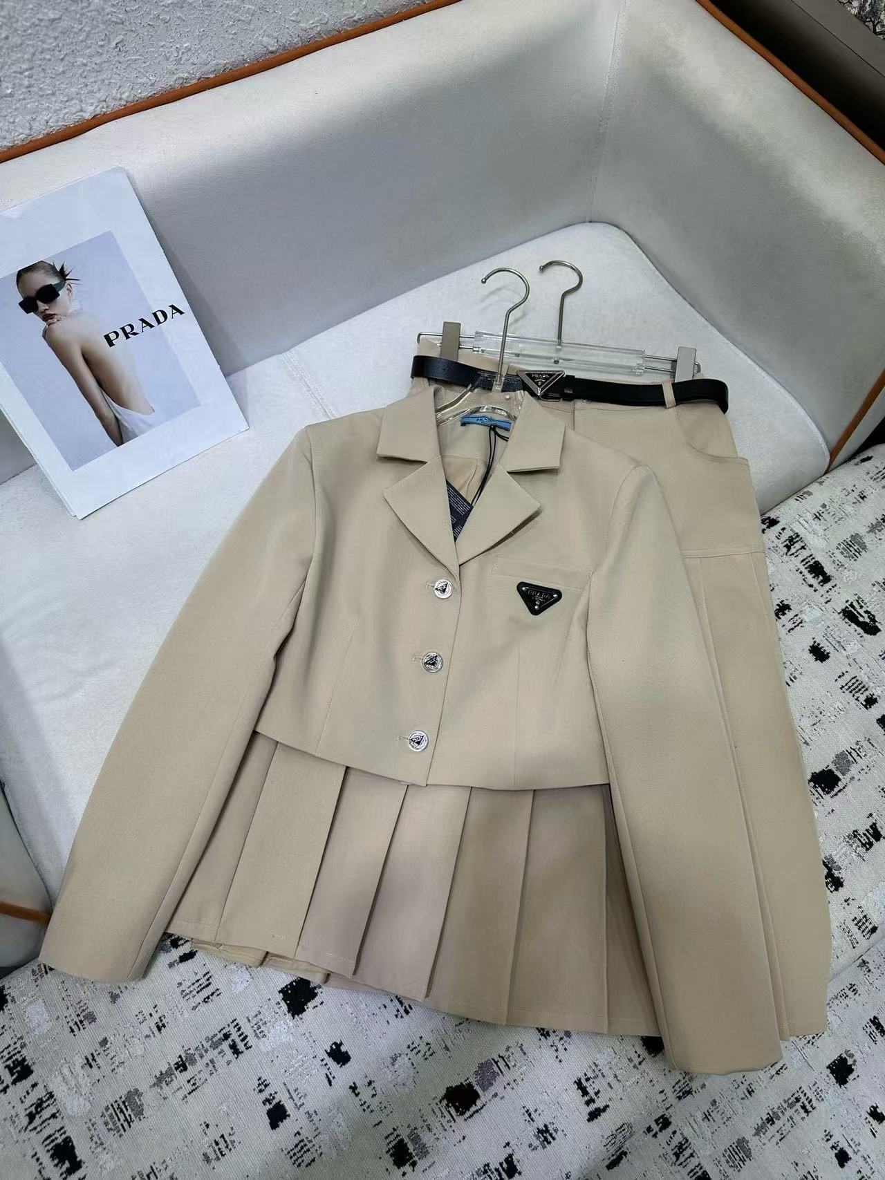 PR4DA 高品質スーツジャケット+スカート ツーピースセット【50％割引+送料無料】