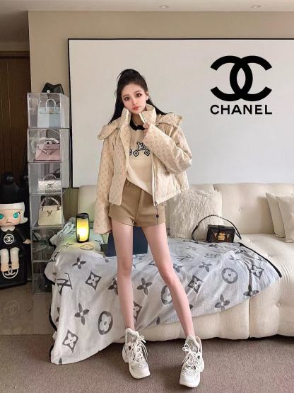 LV フード付きプリントダウンジャケット【50％割引+送料無料】