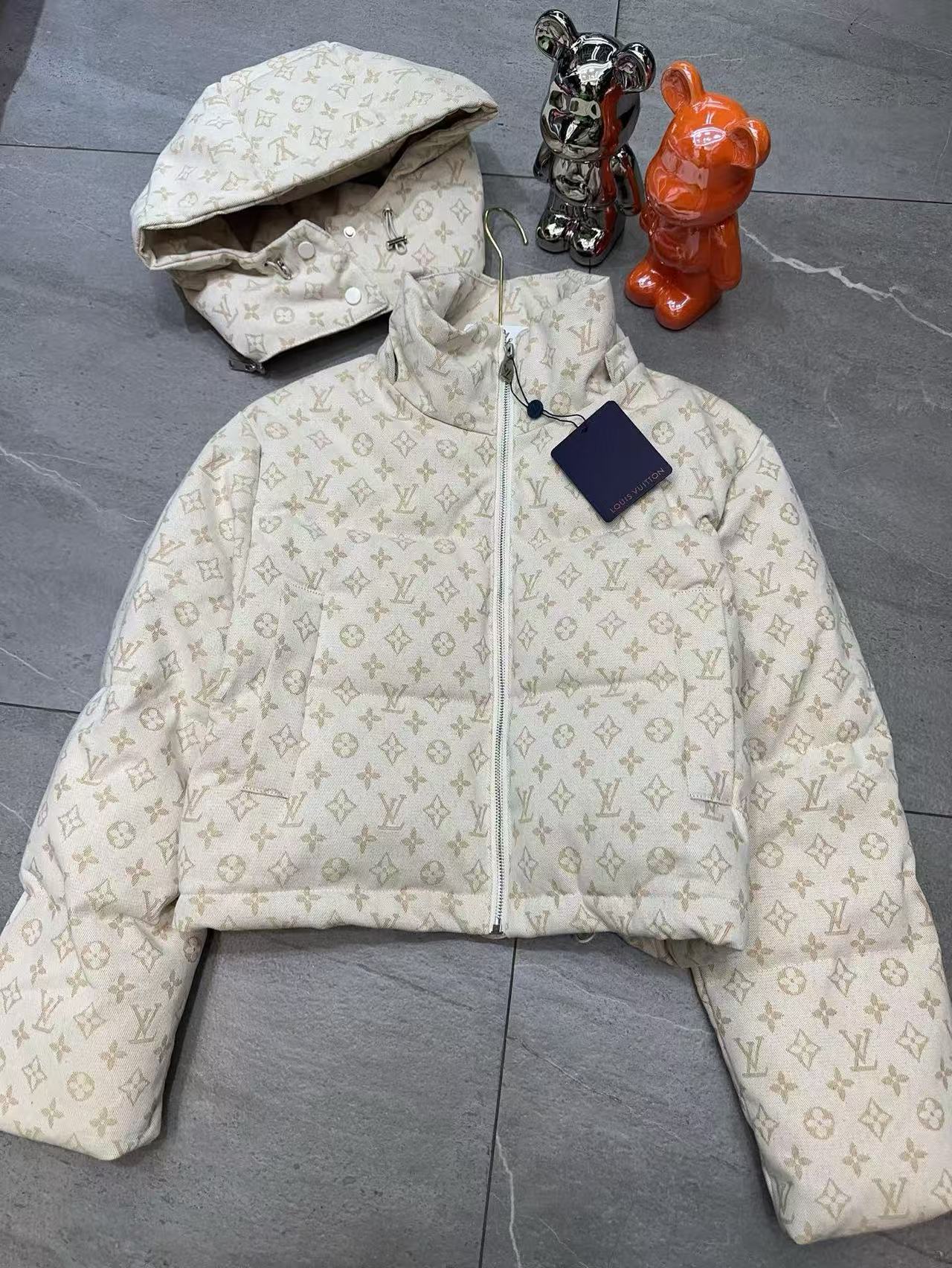 LV フード付きプリントダウンジャケット【50％割引+送料無料】