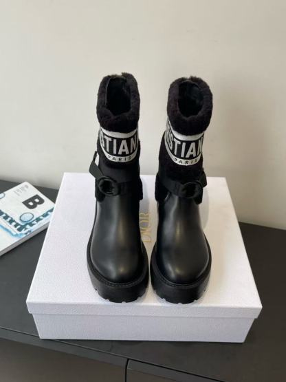 DIOR 高品質ウール レターアンクルブーツ【50％割引+送料無料】