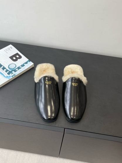 PR4DA 高品質本毛皮スリッパ【50％割引+送料無料】