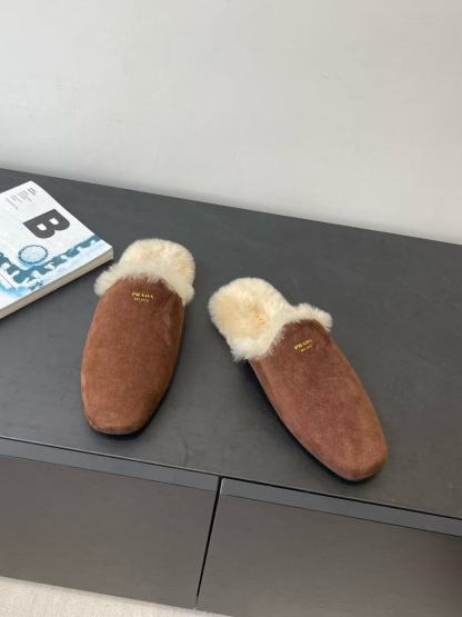 PR4DA 高品質本毛皮スリッパ【50％割引+送料無料】