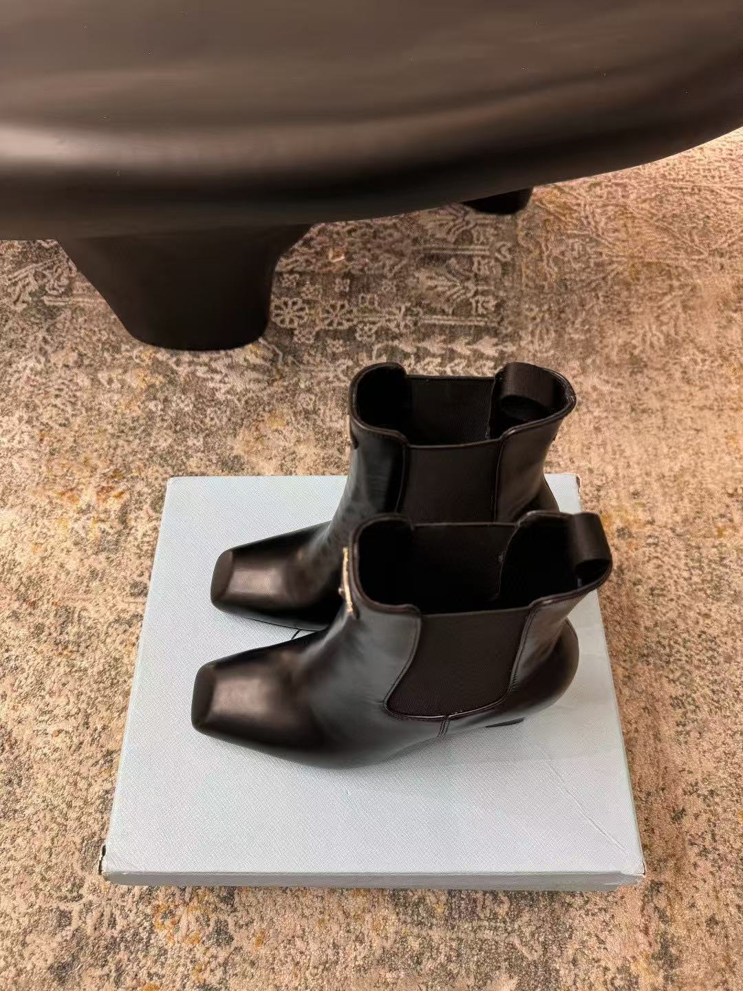 PR4DA 高品質スクエアトゥハイヒールアンクルブーツ【50％割引+送料無料】