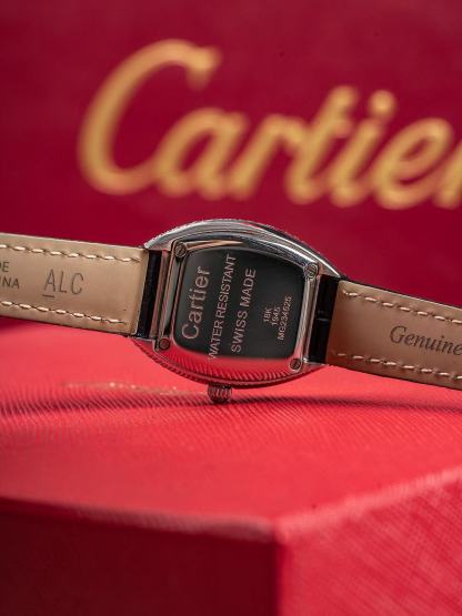 P1AGET ダイヤモンドセット レザーストラップ レディースウォッチ【50％割引+送料無料】