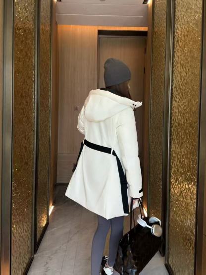 PR4DA フード付きトライアングルロゴダウンジャケット【50％割引+送料無料】