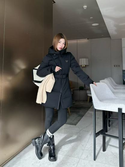 PR4DA フード付きトライアングルロゴダウンジャケット【50％割引+送料無料】