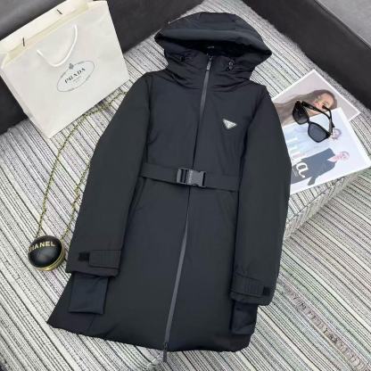 PR4DA フード付きトライアングルロゴダウンジャケット【50％割引+送料無料】