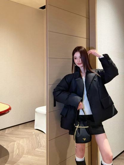 PR4DA高品質トライアングルロゴダウンジャケット【50％割引+送料無料】