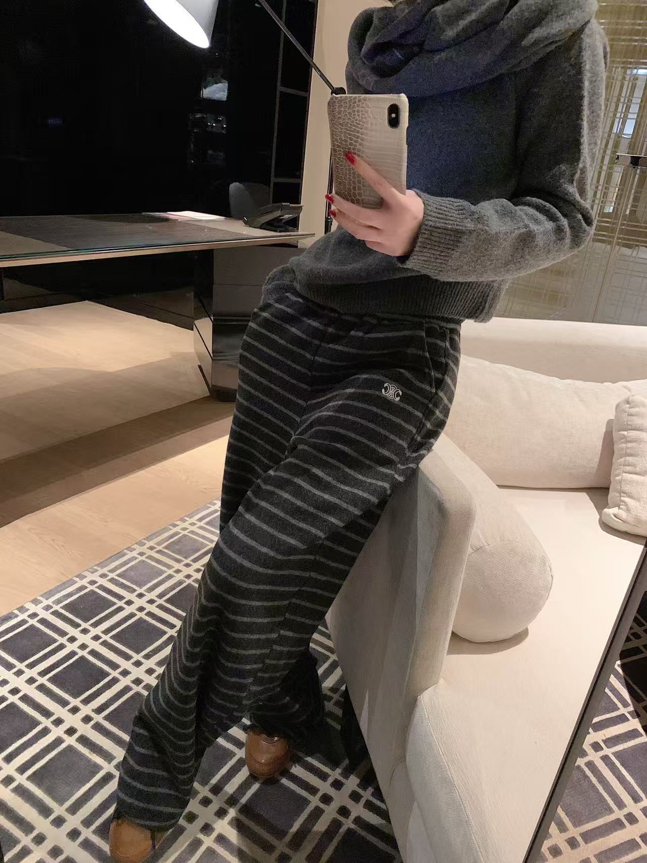 CEL1NE 凱旋門フリース裏地ストライプカジュアルパンツ【50％割引+送料無料】