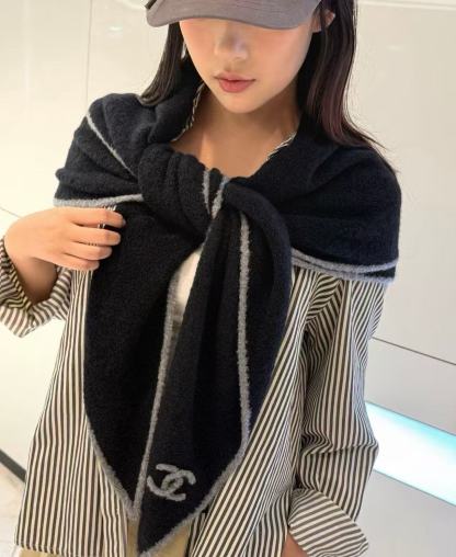 CHANE1 ダブルC カシミアスカーフ【50％割引+送料無料】