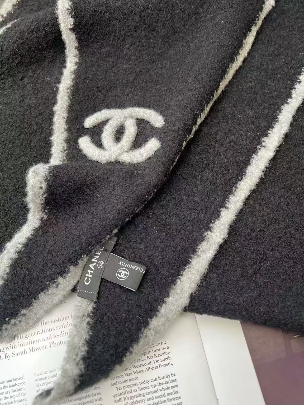 CHANE1 ダブルC カシミアスカーフ【50％割引+送料無料】