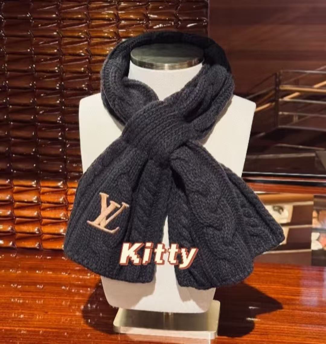 M1UM1U シンプルレター カシミアスカーフ【50％割引+送料無料】
