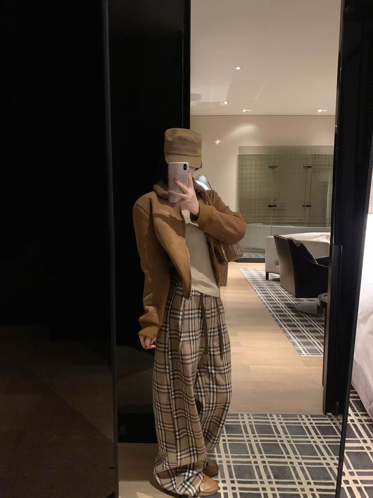 M1UM1U凱旋門ラムウール コート【50％割引+送料無料】